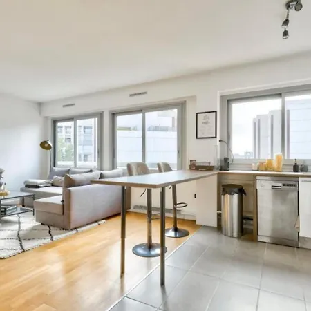 Cozy 50 M Near Pere-lachaise * פריז