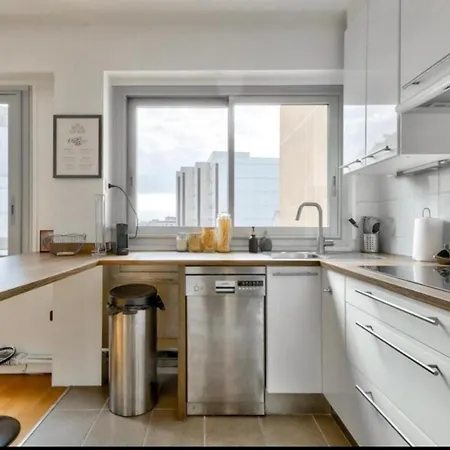 Cozy 50 M Near Pere-lachaise דירה *