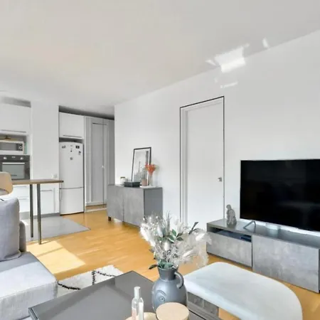 דירה Cozy 50 M Near Pere-lachaise פריז